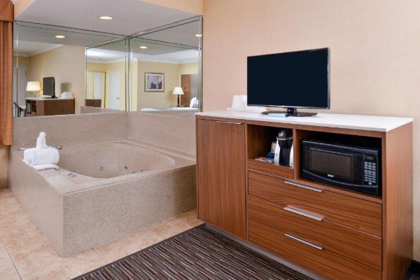 Best Western Airpark Hotel-Los Angeles LAX Airport image 22