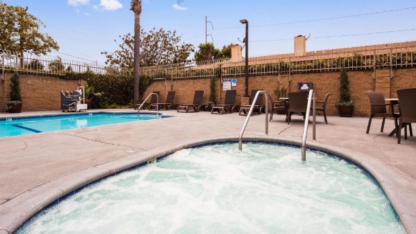 Best Western Airpark Hotel-Los Angeles LAX Airport image 9